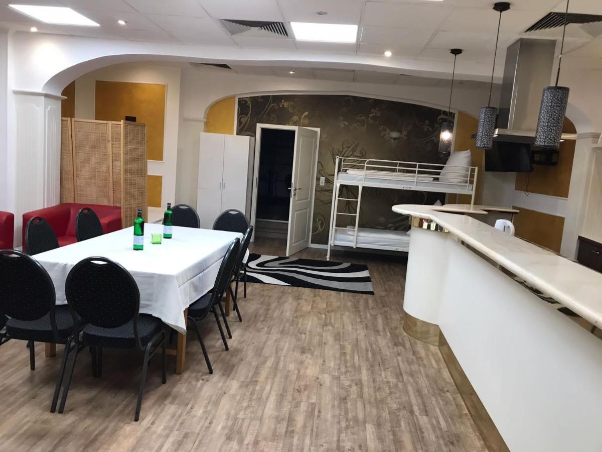 Hotel Glockengasse Кёльн Экстерьер фото