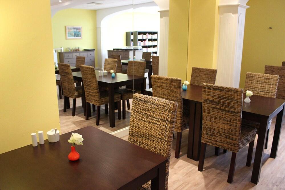 Hotel Glockengasse Кёльн Экстерьер фото