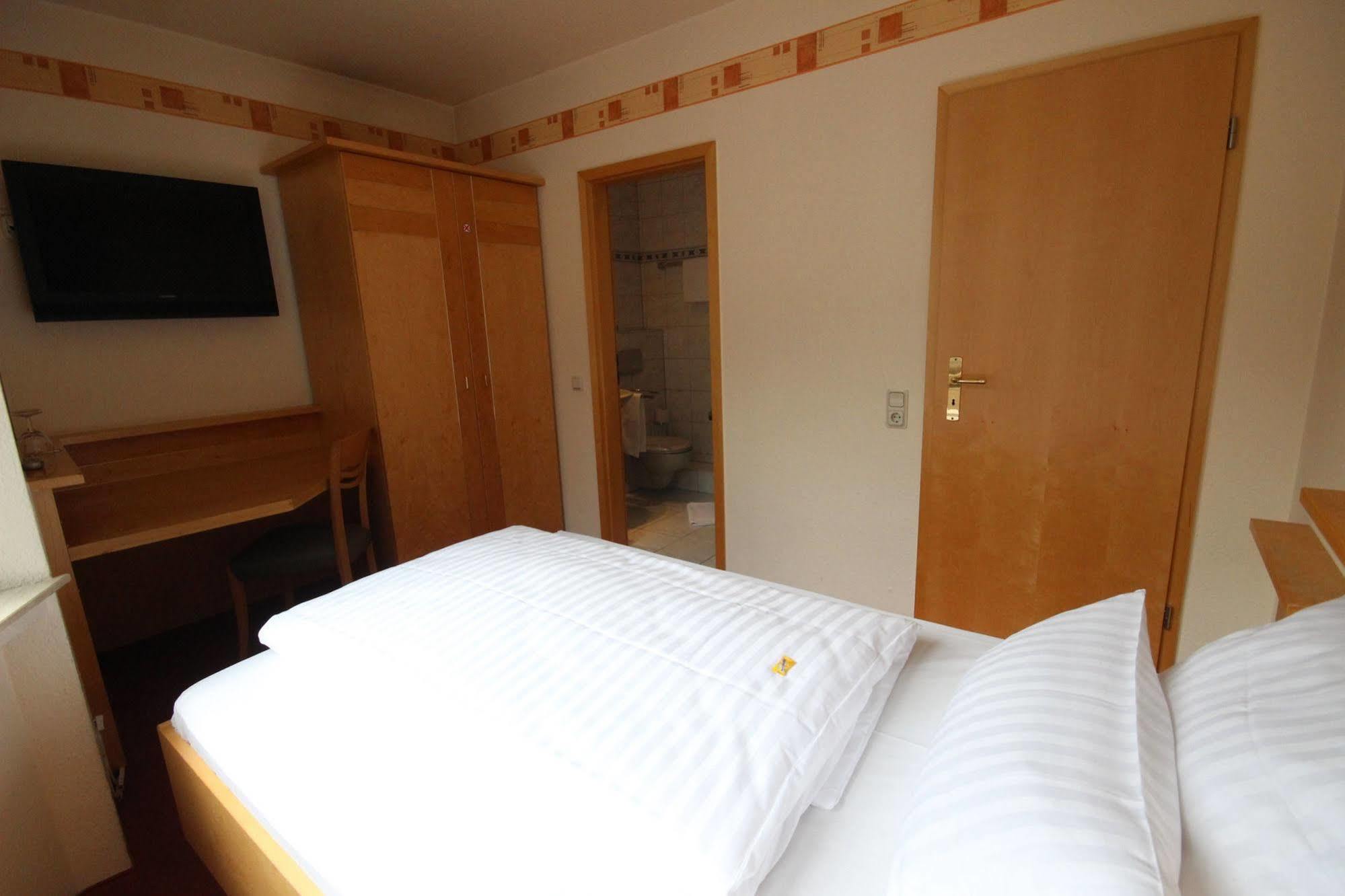 Hotel Glockengasse Кёльн Экстерьер фото